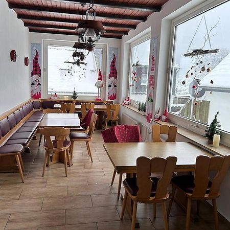 Ferienhaus Astenblick - Ideal Fuer Weihnachtsfeiern Und Familienfeiern Bietet Schlafplaetze Fuer Bis Zu 35 Personen Villa Winterberg Eksteriør billede