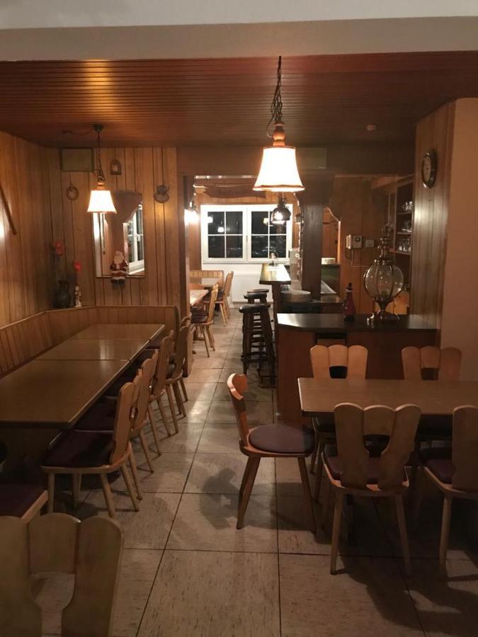 Ferienhaus Astenblick - Ideal Fuer Weihnachtsfeiern Und Familienfeiern Bietet Schlafplaetze Fuer Bis Zu 35 Personen Villa Winterberg Eksteriør billede