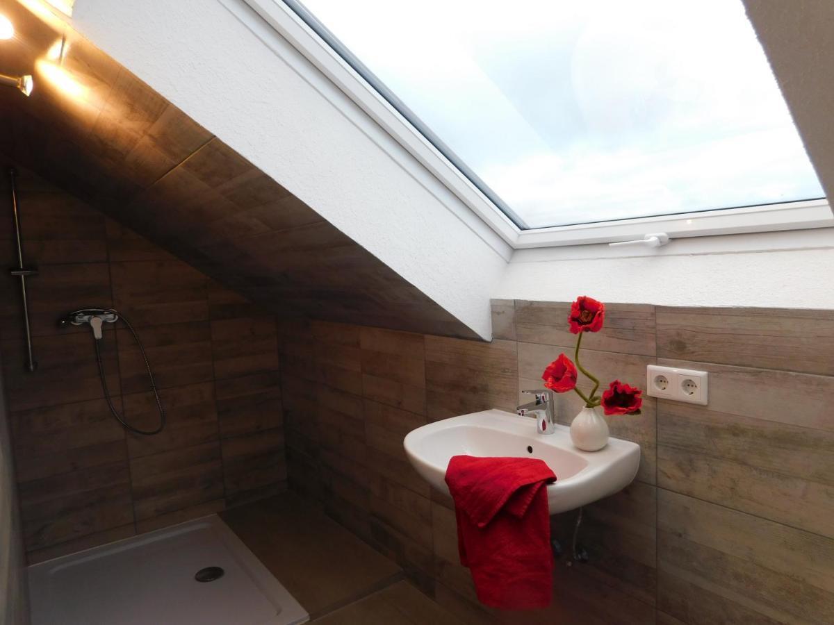 Ferienhaus Astenblick - Ideal Fuer Weihnachtsfeiern Und Familienfeiern Bietet Schlafplaetze Fuer Bis Zu 35 Personen Villa Winterberg Eksteriør billede