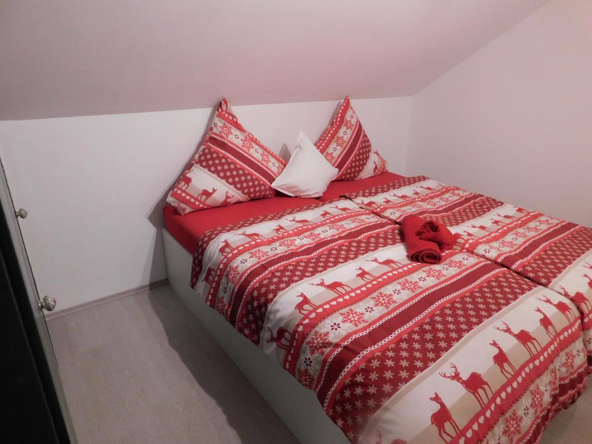 Ferienhaus Astenblick - Ideal Fuer Weihnachtsfeiern Und Familienfeiern Bietet Schlafplaetze Fuer Bis Zu 35 Personen Villa Winterberg Eksteriør billede