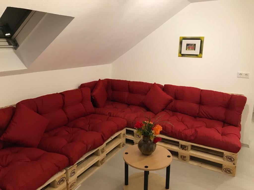 Ferienhaus Astenblick - Ideal Fuer Weihnachtsfeiern Und Familienfeiern Bietet Schlafplaetze Fuer Bis Zu 35 Personen Villa Winterberg Eksteriør billede